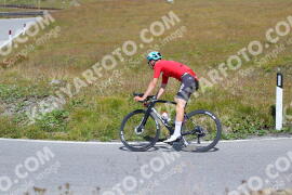 Photo #2430334 | 29-07-2022 12:00 | Passo Dello Stelvio - Peak BICYCLES