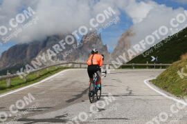 Photo #2540306 | 08-08-2022 11:08 | Pordoi Pass BICYCLES