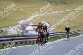 Photo #2410516 | 26-07-2022 11:17 | Passo Dello Stelvio - Peak BICYCLES