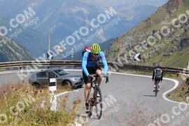 Photo #2440571 | 30-07-2022 12:06 | Passo Dello Stelvio - Peak BICYCLES