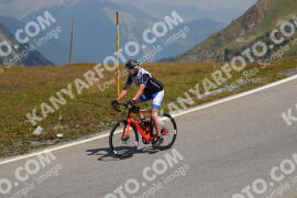 Photo #2411252 | 25-07-2022 12:05 | Passo Dello Stelvio - Peak BICYCLES