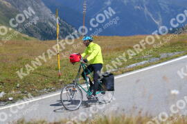 Photo #2430399 | 29-07-2022 12:01 | Passo Dello Stelvio - Peak BICYCLES