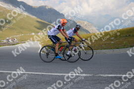 Photo #2381989 | 24-07-2022 10:49 | Passo Dello Stelvio - Peak BICYCLES