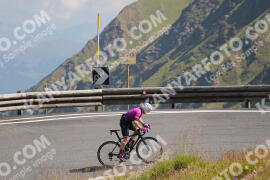 Foto #2397943 | 25-07-2022 10:27 | Passo Dello Stelvio - die Spitze BICYCLES