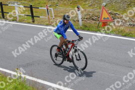 Photo #2422995 | 27-07-2022 13:23 | Passo Dello Stelvio - Peak BICYCLES