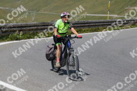 Photo #2409373 | 25-07-2022 11:47 | Passo Dello Stelvio - Peak BICYCLES