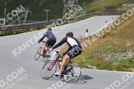 Foto #2433657 | 29-07-2022 13:07 | Passo Dello Stelvio - die Spitze BICYCLES