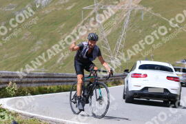 Photo #2487905 | 02-08-2022 13:16 | Passo Dello Stelvio - Peak BICYCLES