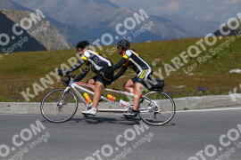Photo #2393755 | 24-07-2022 13:51 | Passo Dello Stelvio - Peak BICYCLES