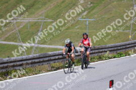 Photo #2422560 | 27-07-2022 12:00 | Passo Dello Stelvio - Peak BICYCLES