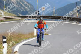 Photo #2423755 | 27-07-2022 11:23 | Passo Dello Stelvio - Peak BICYCLES