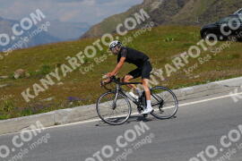 Photo #2392624 | 24-07-2022 13:30 | Passo Dello Stelvio - Peak BICYCLES