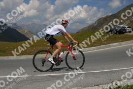 Photo #2392768 | 24-07-2022 13:32 | Passo Dello Stelvio - Peak BICYCLES