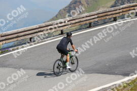 Foto #2408508 | 25-07-2022 11:15 | Passo Dello Stelvio - die Spitze BICYCLES