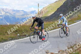 Photo #2484610 | 02-08-2022 11:51 | Passo Dello Stelvio - Peak BICYCLES