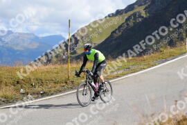 Photo #2482387 | 02-08-2022 09:54 | Passo Dello Stelvio - Peak BICYCLES