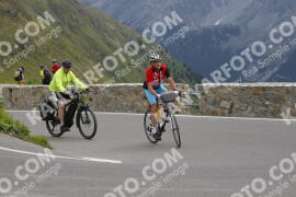 Photo #3264393 | 28-06-2023 11:21 | Passo Dello Stelvio - Prato side BICYCLES