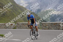 Photo #3199811 | 23-06-2023 13:46 | Passo Dello Stelvio - Prato side BICYCLES