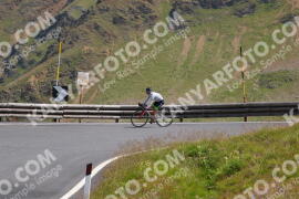 Photo #2410584 | 25-07-2022 12:02 | Passo Dello Stelvio - Peak BICYCLES