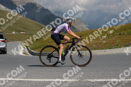 Photo #2381821 | 24-07-2022 10:46 | Passo Dello Stelvio - Peak BICYCLES