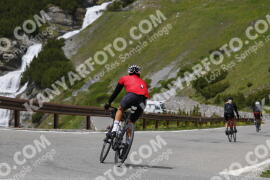 Photo #3177766 | 20-06-2023 13:39 | Passo Dello Stelvio - Waterfall curve BICYCLES