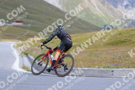 Photo #2410237 | 26-07-2022 10:28 | Passo Dello Stelvio - Peak BICYCLES