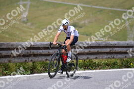 Photo #2422699 | 27-07-2022 12:15 | Passo Dello Stelvio - Peak BICYCLES