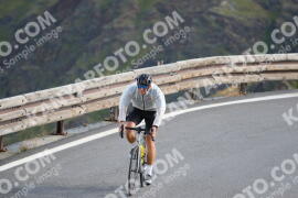 Photo #2482431 | 02-08-2022 09:59 | Passo Dello Stelvio - Peak BICYCLES