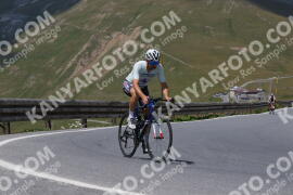 Photo #2392680 | 24-07-2022 13:31 | Passo Dello Stelvio - Peak BICYCLES