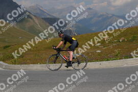 Photo #2389988 | 24-07-2022 12:45 | Passo Dello Stelvio - Peak BICYCLES