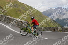 Photo #3609827 | 28-07-2023 14:47 | Passo Dello Stelvio - Prato side BICYCLES