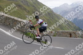 Photo #3265866 | 28-06-2023 13:06 | Passo Dello Stelvio - Prato side BICYCLES