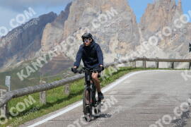 Photo #2615085 | 13-08-2022 10:53 | Pordoi Pass BICYCLES