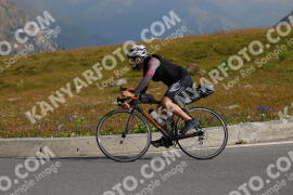 Photo #2378934 | 24-07-2022 10:04 | Passo Dello Stelvio - Peak BICYCLES