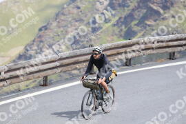 Photo #2423847 | 27-07-2022 11:38 | Passo Dello Stelvio - Peak BICYCLES