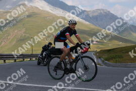 Photo #2377641 | 24-07-2022 09:55 | Passo Dello Stelvio - Peak BICYCLES