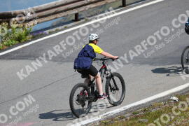 Photo #2408604 | 25-07-2022 11:19 | Passo Dello Stelvio - Peak BICYCLES