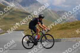 Photo #2377338 | 24-07-2022 09:42 | Passo Dello Stelvio - Peak BICYCLES