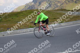 Photo #2382927 | 24-07-2022 10:57 | Passo Dello Stelvio - Peak BICYCLES