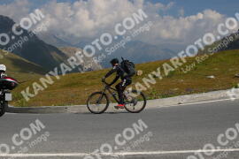 Photo #2382025 | 24-07-2022 10:50 | Passo Dello Stelvio - Peak BICYCLES