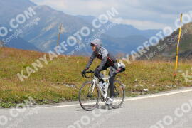 Photo #2463362 | 31-07-2022 13:28 | Passo Dello Stelvio - Peak BICYCLES