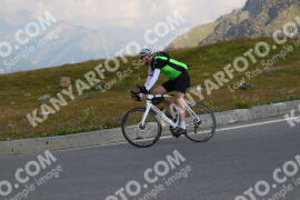 Photo #2382926 | 24-07-2022 10:57 | Passo Dello Stelvio - Peak BICYCLES
