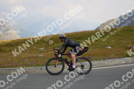 Photo #2376754 | 24-07-2022 09:35 | Passo Dello Stelvio - Peak BICYCLES