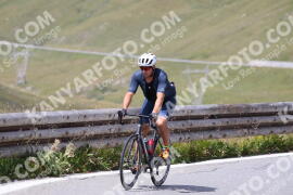 Photo #2432501 | 29-07-2022 12:55 | Passo Dello Stelvio - Peak BICYCLES