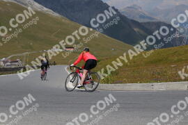 Photo #2390653 | 24-07-2022 12:55 | Passo Dello Stelvio - Peak BICYCLES