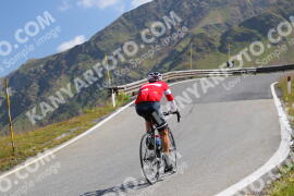 Photo #2398708 | 25-07-2022 10:33 | Passo Dello Stelvio - Peak BICYCLES