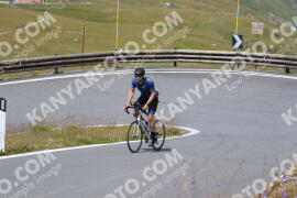 Photo #2434807 | 29-07-2022 13:47 | Passo Dello Stelvio - Peak BICYCLES