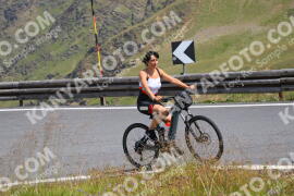 Photo #2412261 | 25-07-2022 12:26 | Passo Dello Stelvio - Peak BICYCLES