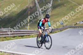 Photo #2482371 | 02-08-2022 09:53 | Passo Dello Stelvio - Peak BICYCLES