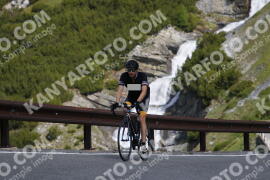 Photo #3175900 | 20-06-2023 10:12 | Passo Dello Stelvio - Waterfall curve BICYCLES